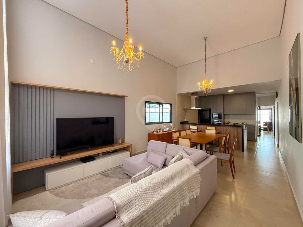 Casa em Condomínio com 1 suíte no Jardim García — foto 2