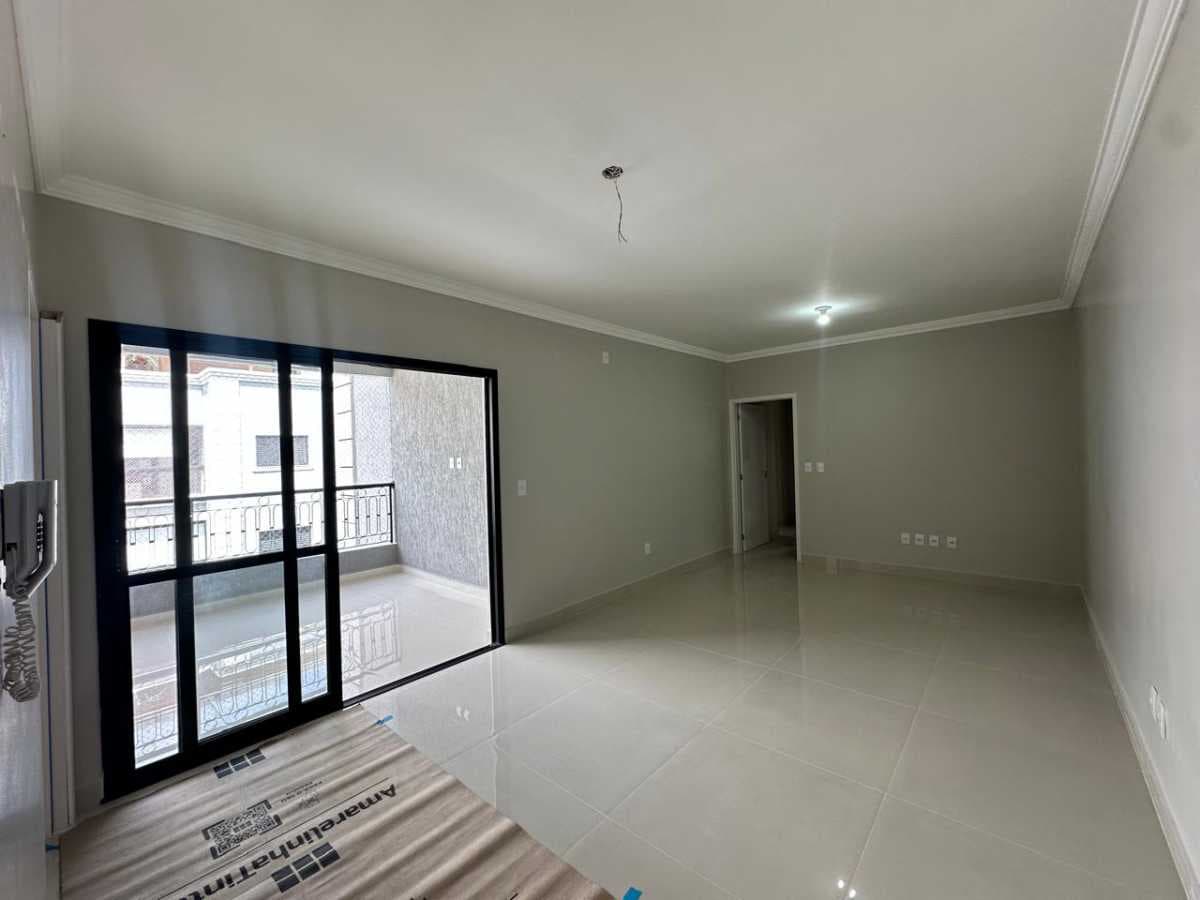 Apartamento com 3 suítes no Centro — foto 2
