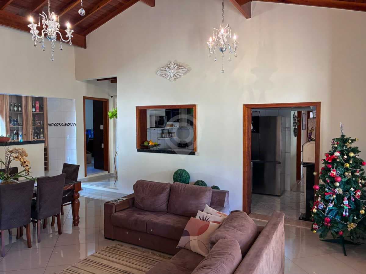 Casa de rua com 1 suíte no Bairro da Ponte — foto 2