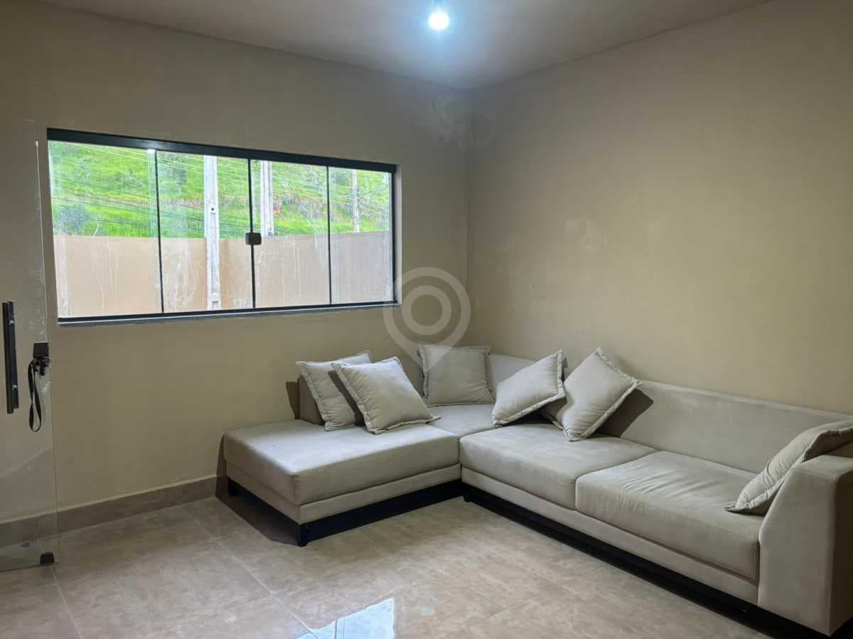 Casa de rua com 1 suíte no Jardim do Parque — foto 2