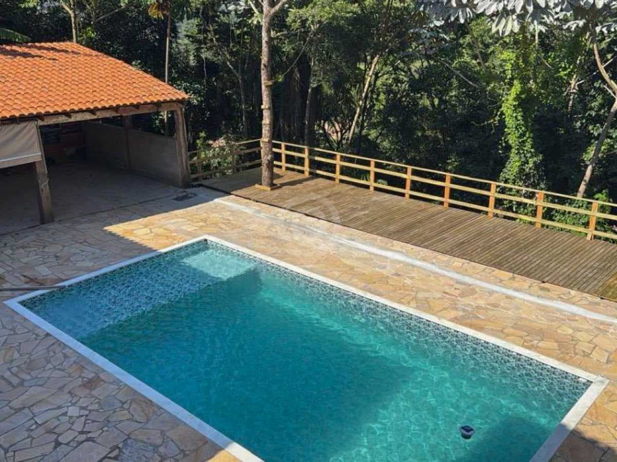 Chácara com 1 suíte no Chácara San Martin I