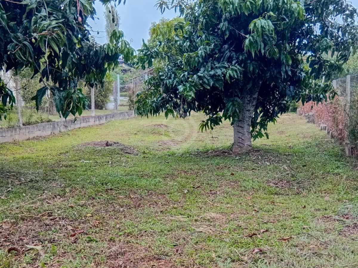 Terreno no Condomínio Parque das Laranjeiras
