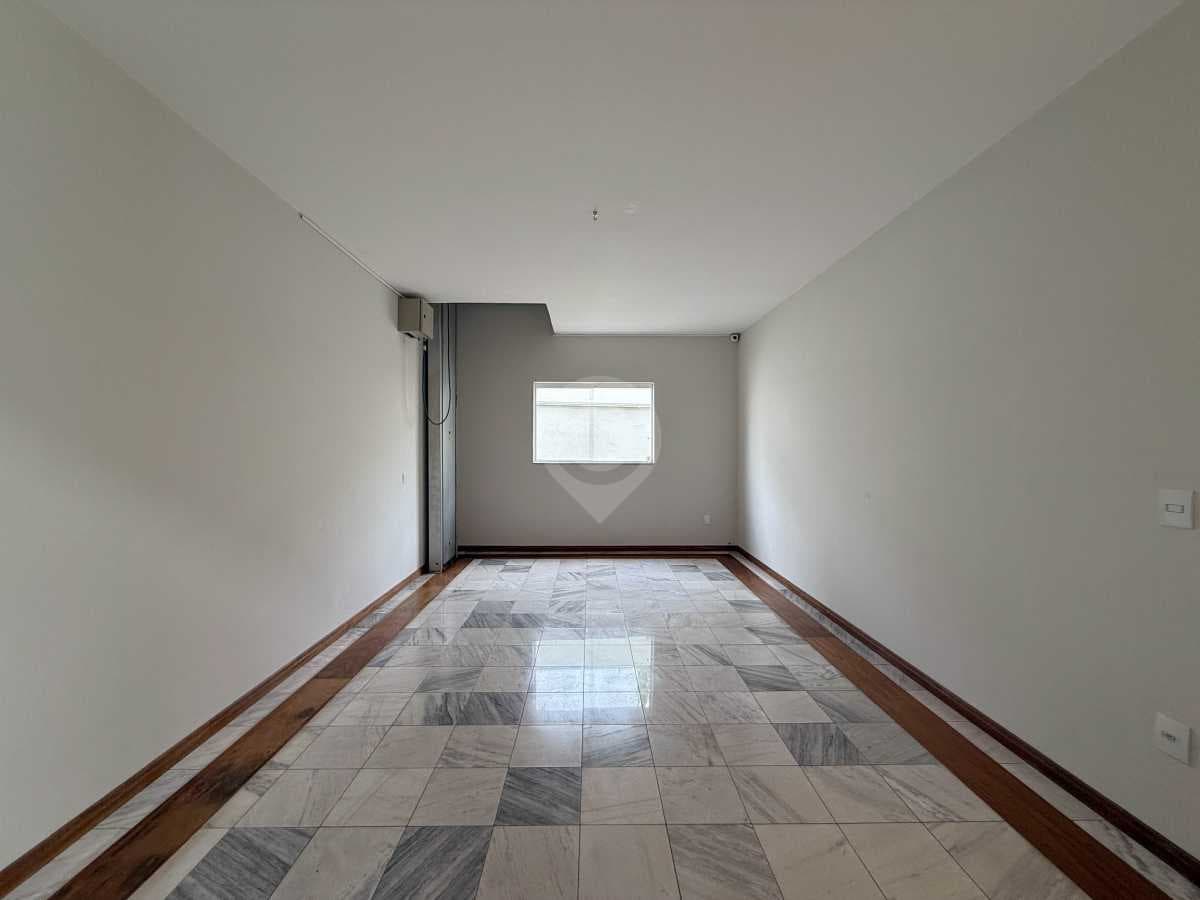 Casa em Condomínio com 2 suítes no Jardim Santa Rosa — foto 3