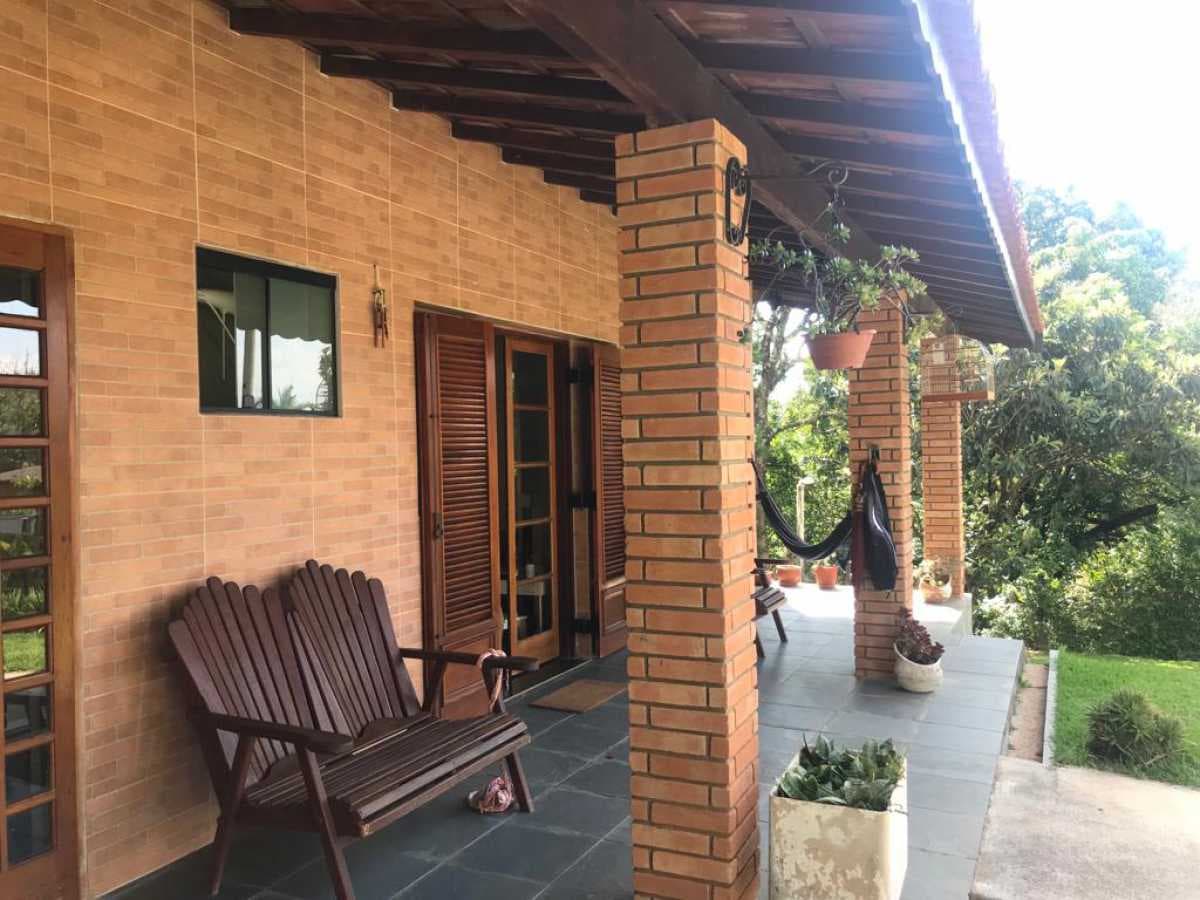 Casa de rua com 4 quartos no Chácaras São Bento — foto 2