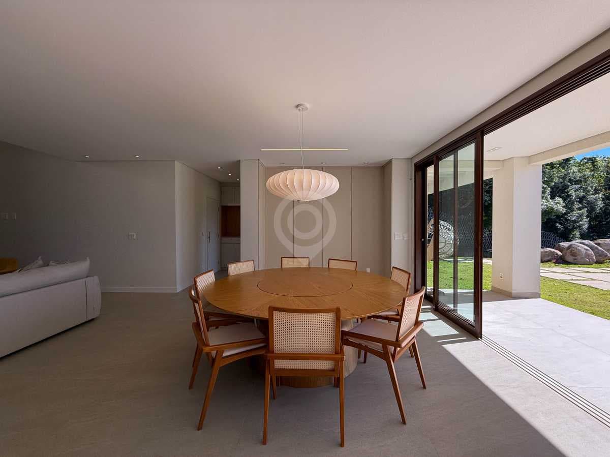Casa em Condomínio com 4 suítes no Residencial Villaggio Paradiso — foto 3