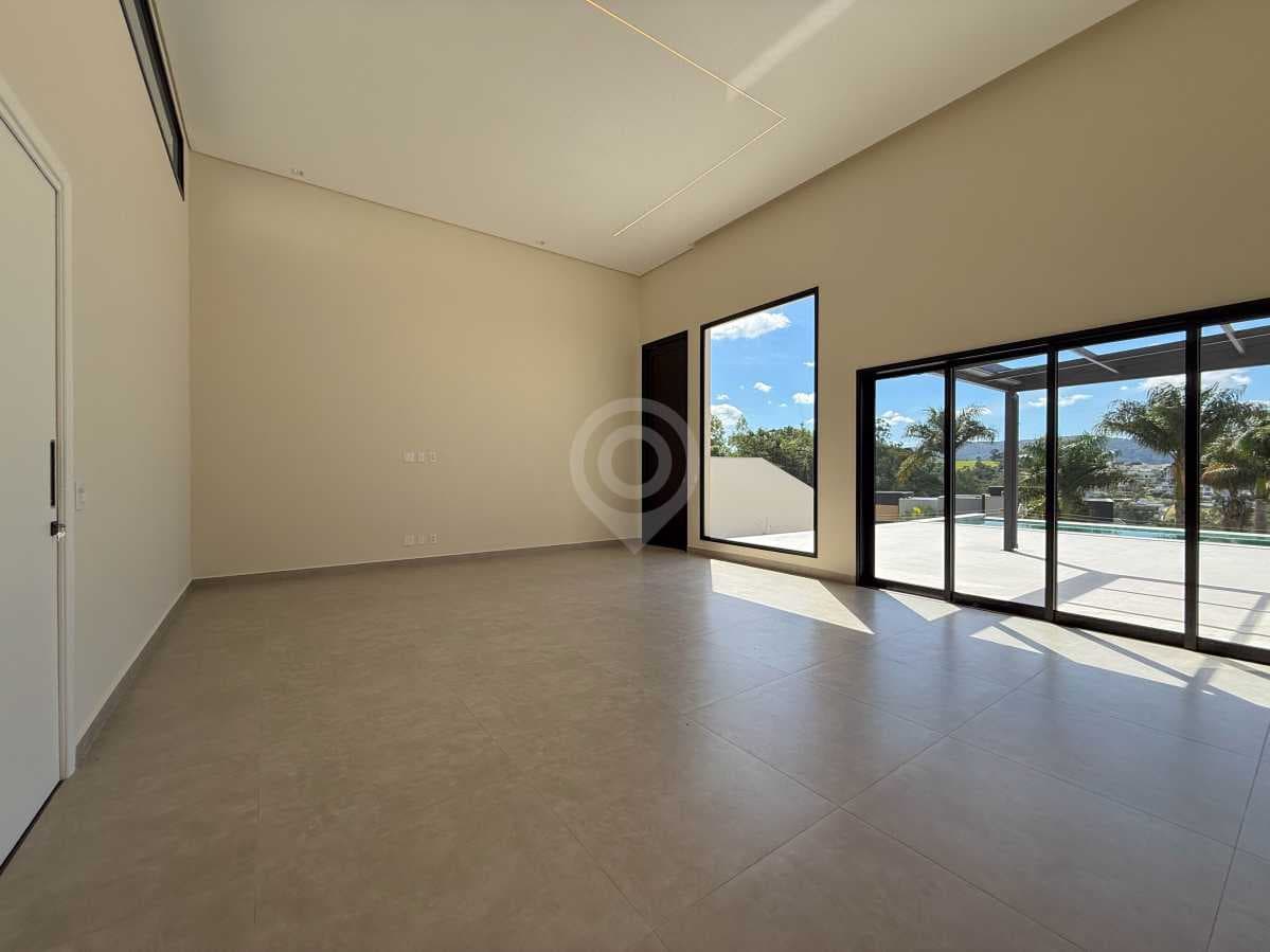 Casa em Condomínio com 3 suítes no Residencial Villaggio Paradiso — foto 3