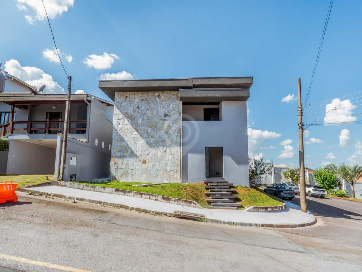 Casa em Condomínio com 4 suítes no Condomínio Itatiba Country Club