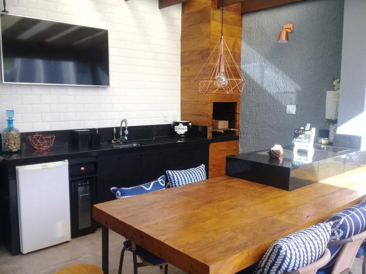 Casa em Condomínio com 1 suíte no Pinheirinho