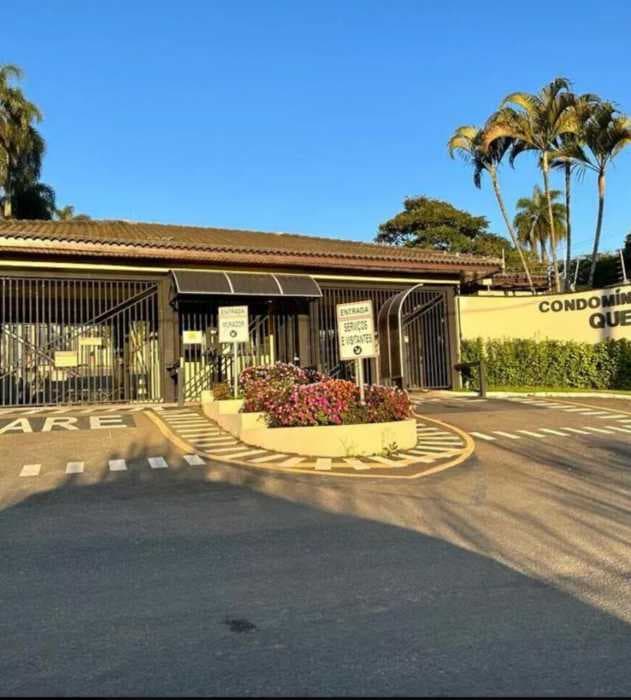 Casa em Condomínio com 4 suítes no Dois Córregos