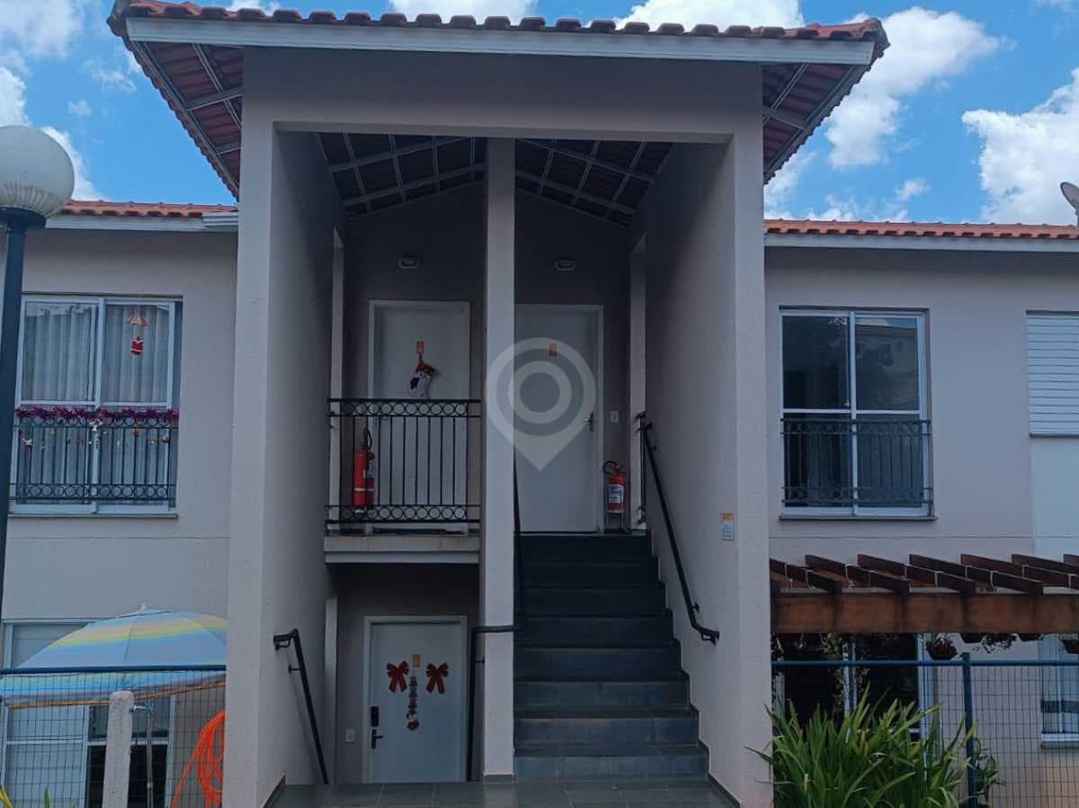 Casa em Condomínio com 2 quartos no Residencial Portal de Itá