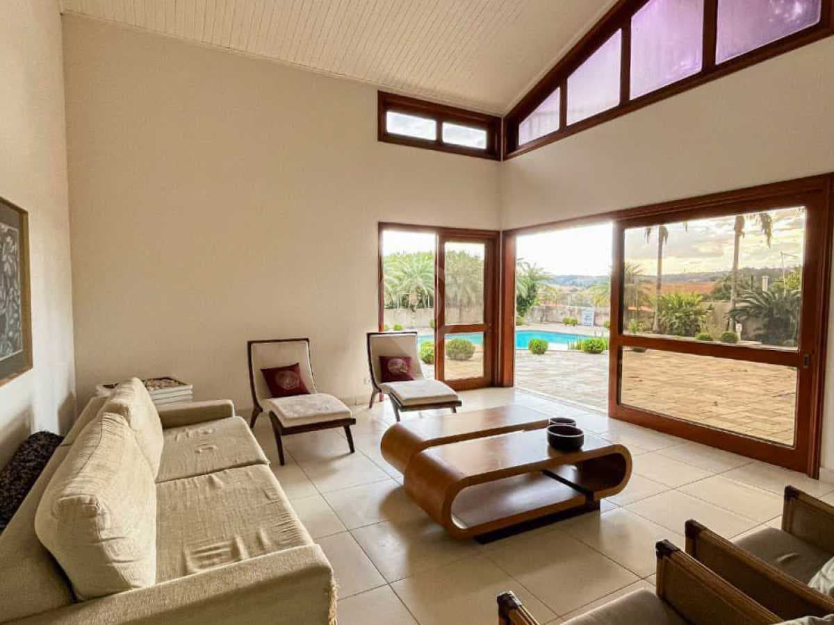 Casa em Condomínio com 5 suítes no Ville Chamonix — foto 2