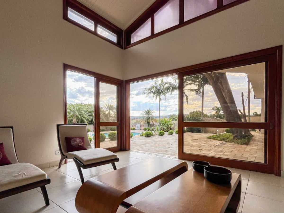 Casa em Condomínio com 5 suítes no Ville Chamonix — foto 3