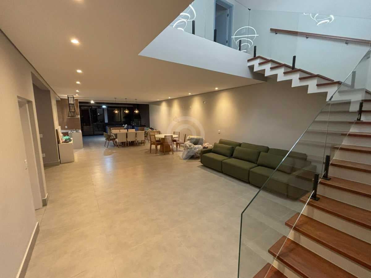 Casa em Condomínio com 3 suítes no Ecologie Residencial — foto 3