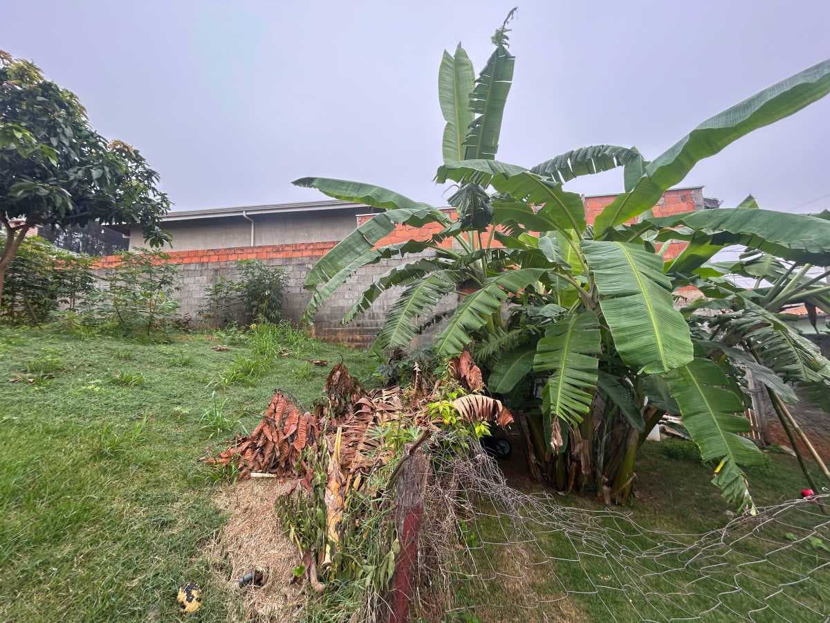 Casa de rua com 2 quartos no Parque da Colina — foto 2