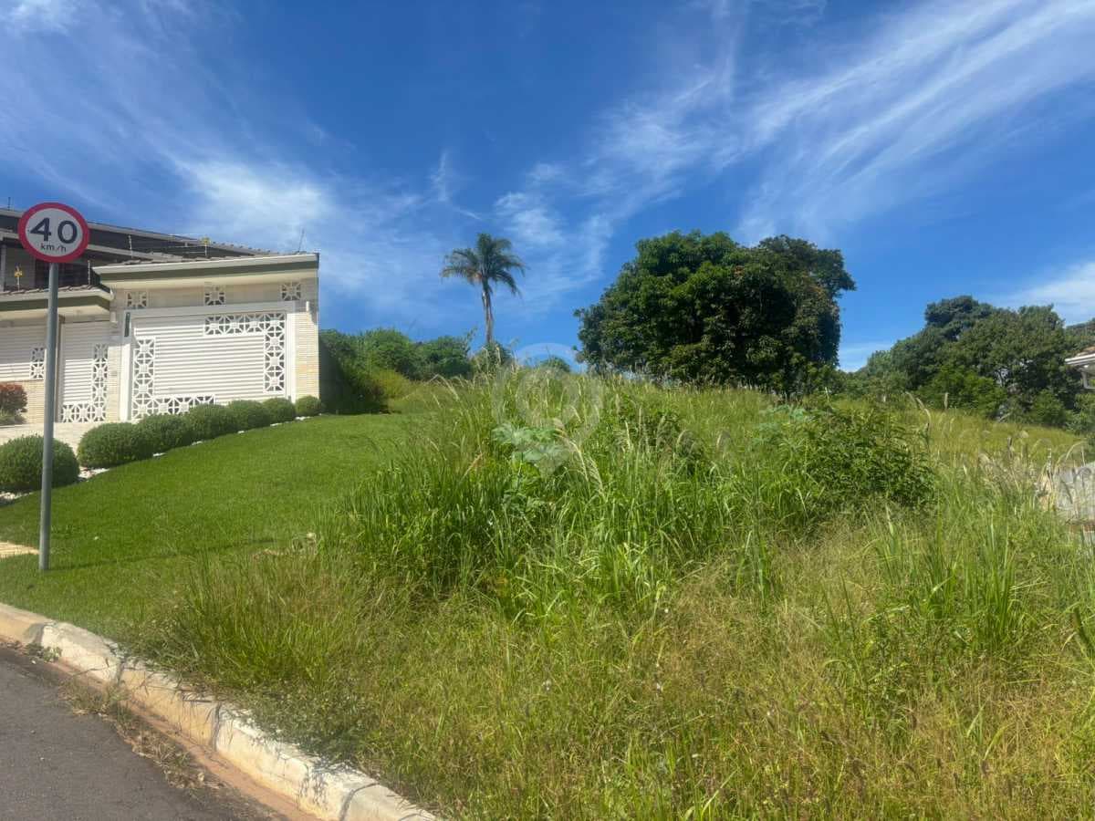Terreno no Clube de Campo