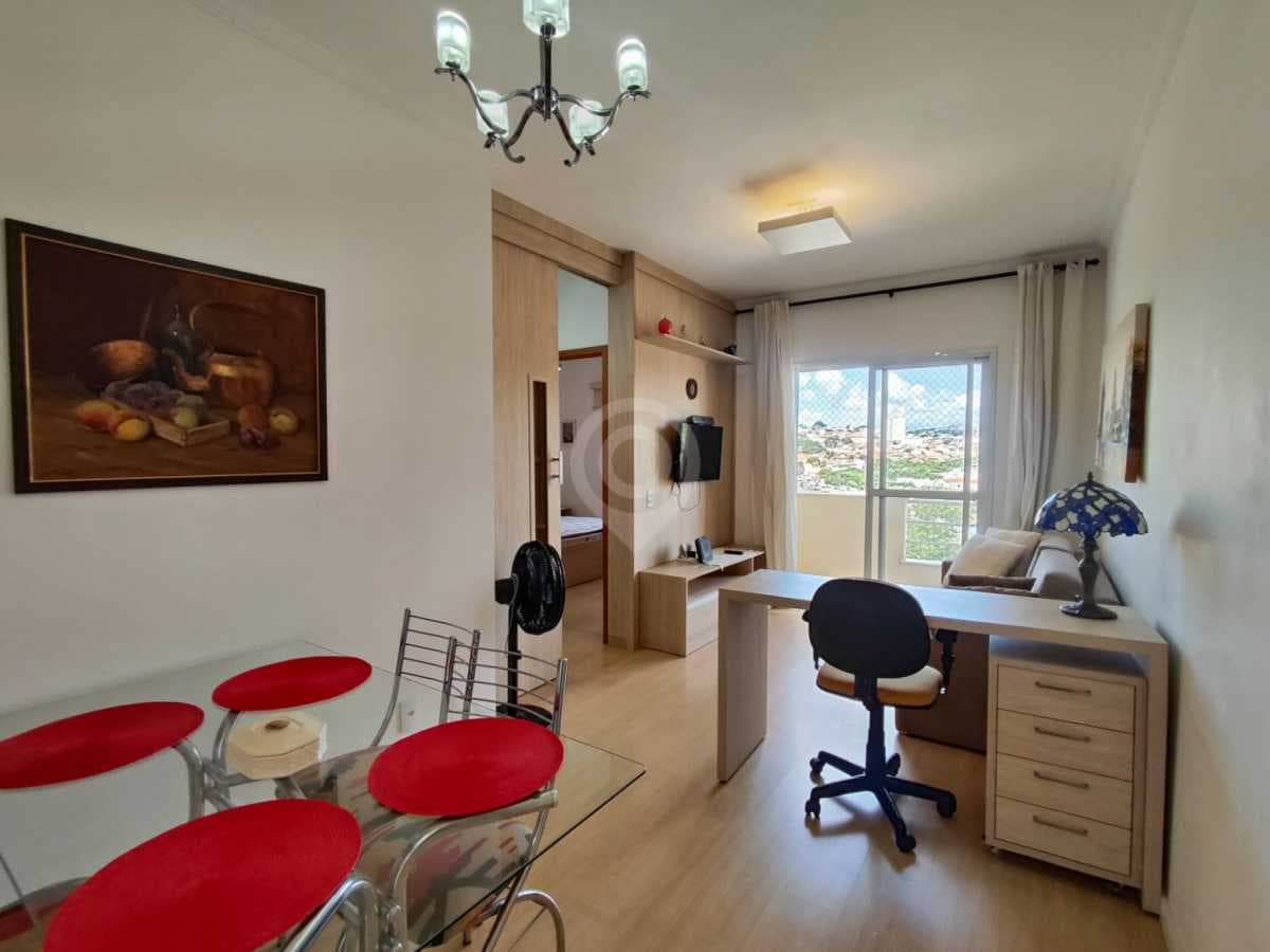 Apartamento com 2 quartos no Jardim Salessi