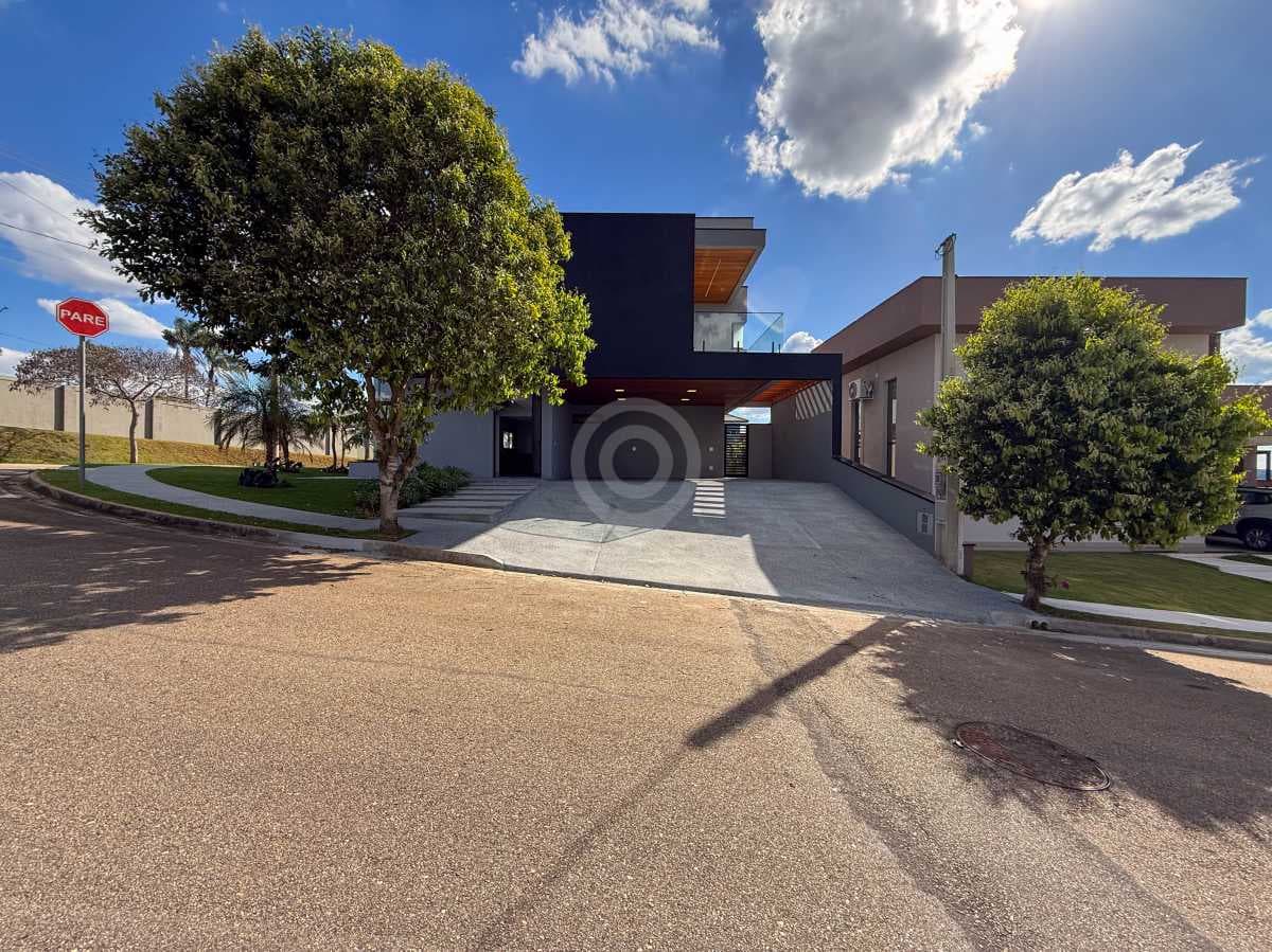 Casa em Condomínio com 4 suítes no Residencial Sete Lagos — foto 2
