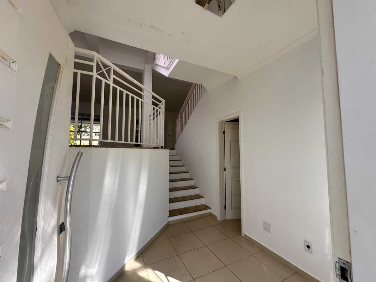 Casa em Condomínio com 3 suítes no Condomínio Recanto dos Paturis — foto 3