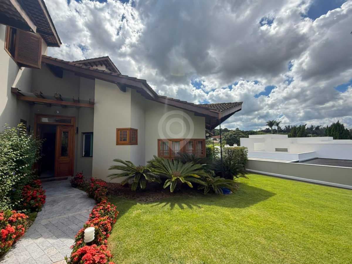 Casa em Condomínio com 4 suítes no Ville Chamonix — foto 2