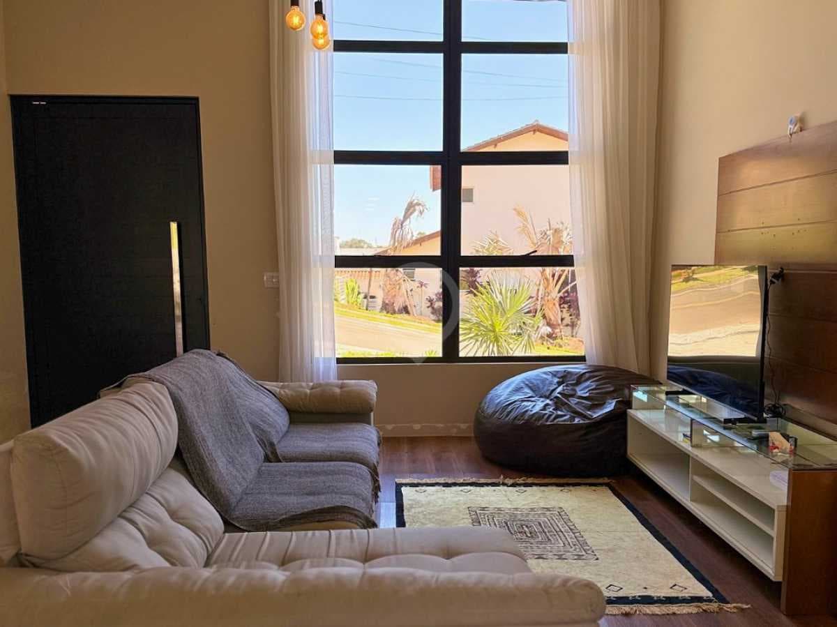 Casa em Condomínio com 3 suítes no Reserva Santa Rosa — foto 2