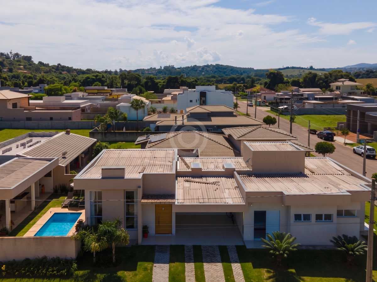 Casa em Condomínio com 3 suítes no Condomínio Bosque Dos Pires