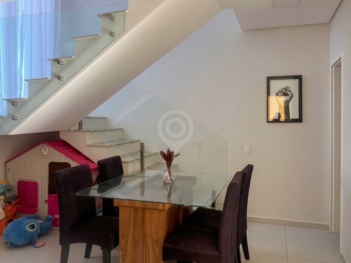 Casa de rua com 1 suíte no Jardim Virgínia — foto 3