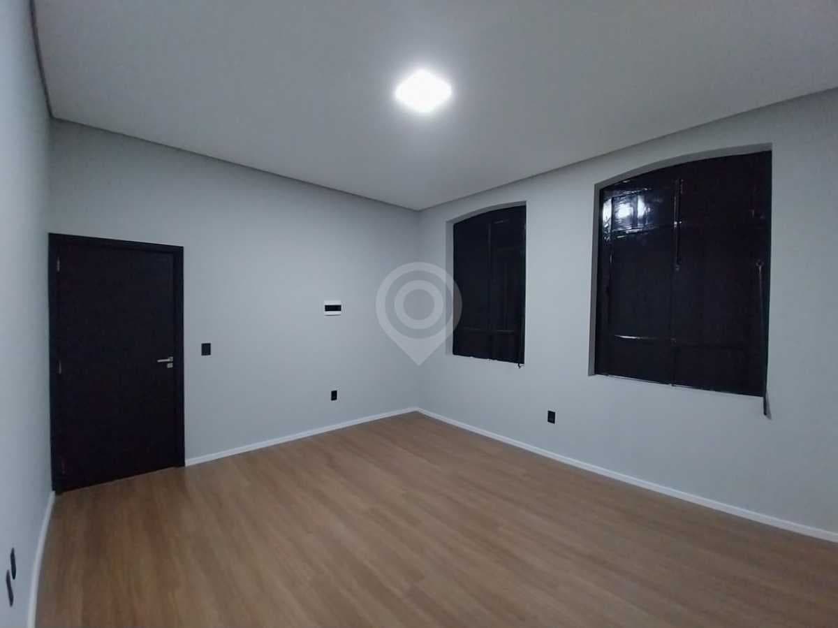 Sala no Centro