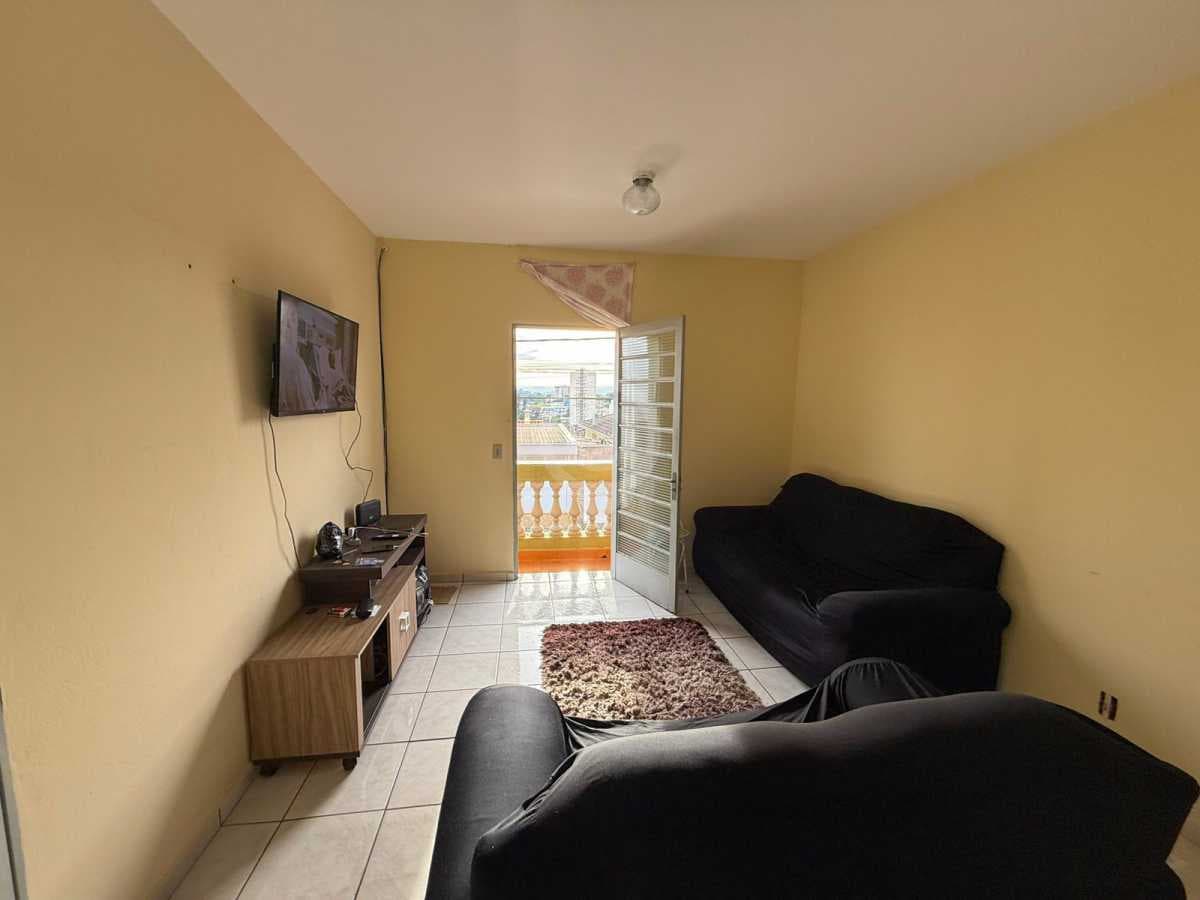 Casa de rua com 3 quartos no Vila Mutton — foto 3