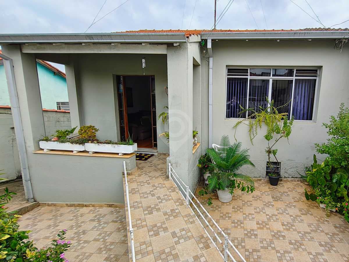 Casa de rua com 3 quartos no Vila Brasileira