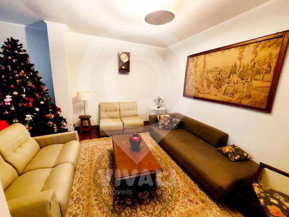Casa de rua com 5 quartos no Centro — foto 3