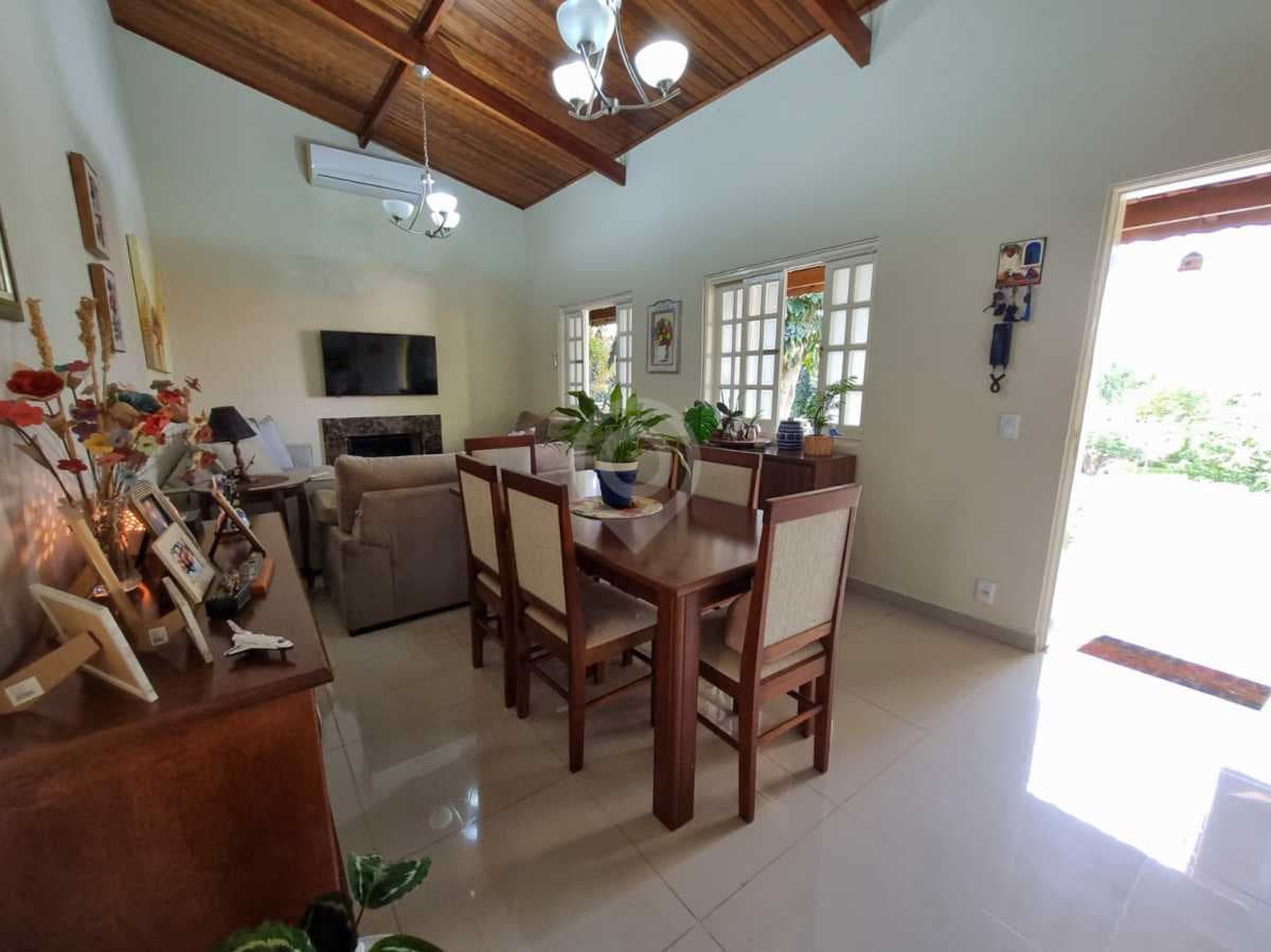 Casa de rua com 1 suíte no Jardim Leonor — foto 3