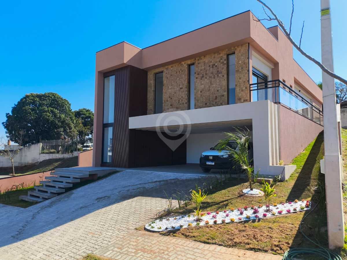 Casa em Condomínio com 3 suítes no Condomínio Portal San Giovanni