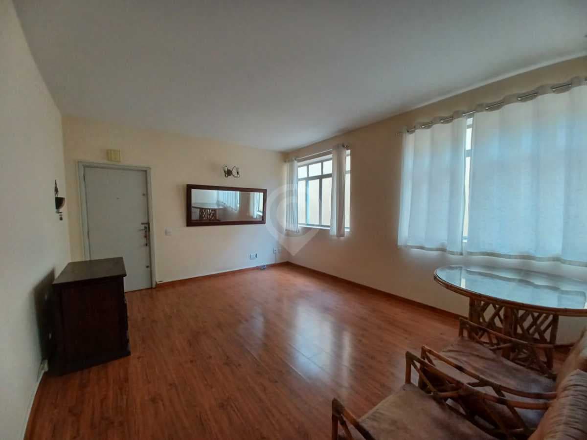 Apartamento com 3 quartos no Edifício Tescarollo — foto 2