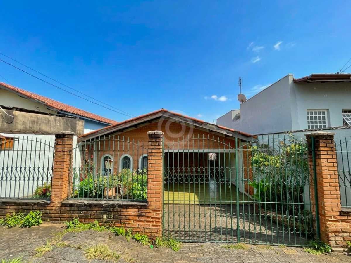 Casa de rua com 4 quartos no Jardim México