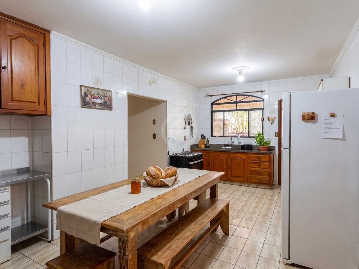 Casa de rua com 4 quartos no Jardim México — foto 3