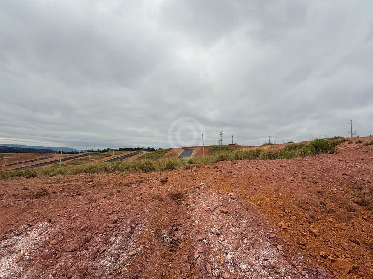 Terreno no Parque dos Antúrios