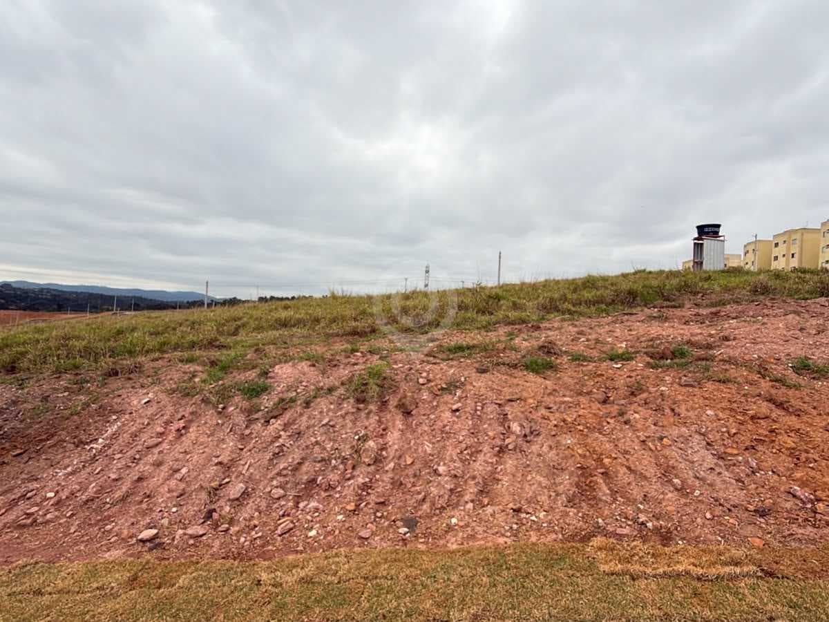 Terreno no Parque dos Antúrios