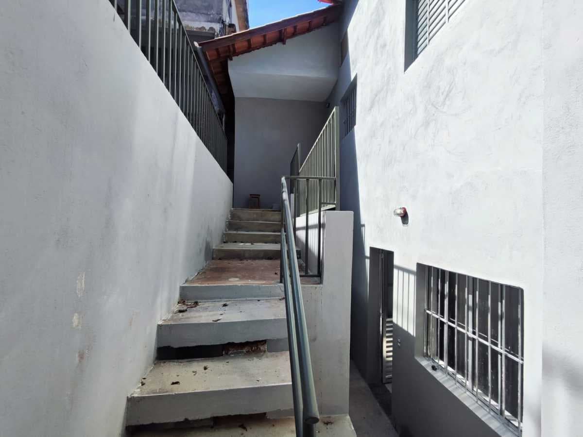 Casa de rua com 2 quartos no Vila Capelletto — foto 2