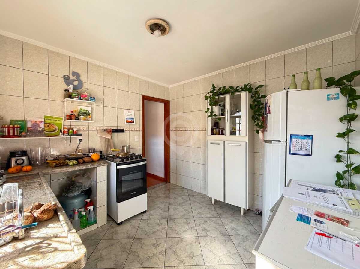 Casa de rua com 3 quartos no Bairro do Engenho