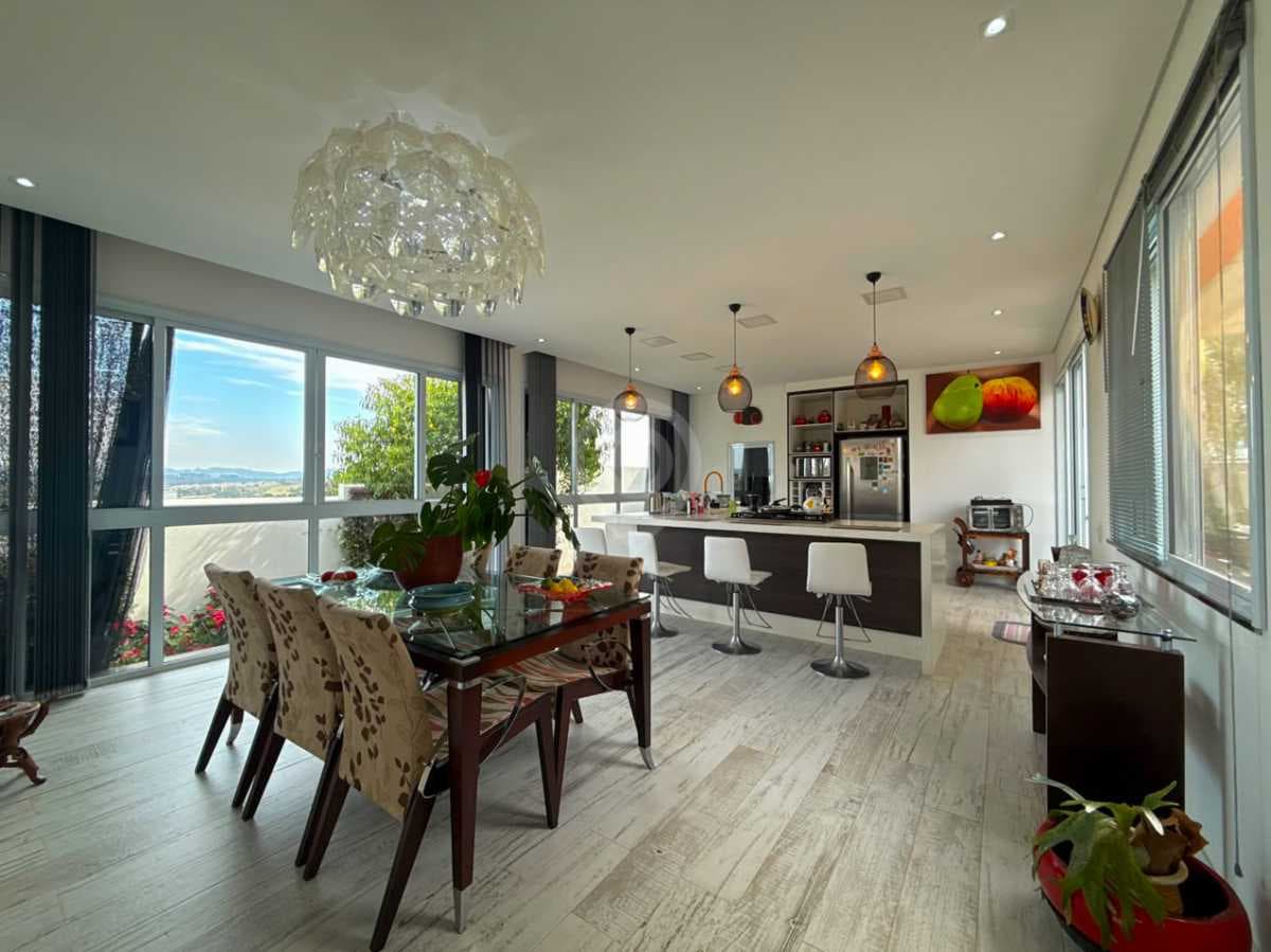 Casa em Condomínio com 3 suítes no Condominio Residencial Villa Ravenna