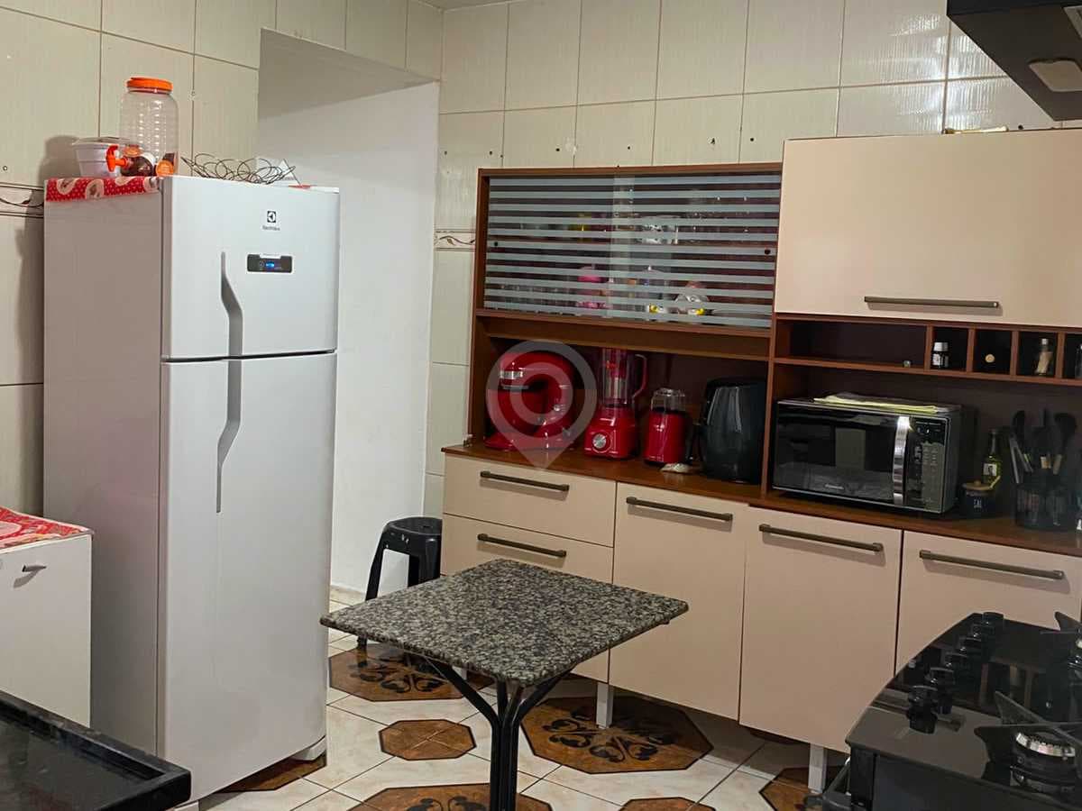 Casa de rua com 3 quartos no Jardim das Nações — foto 3