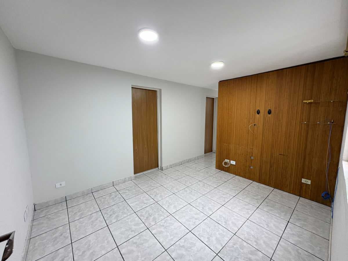 Apartamento com 2 quartos no Núcleo Habitacional Roberto Panzarin