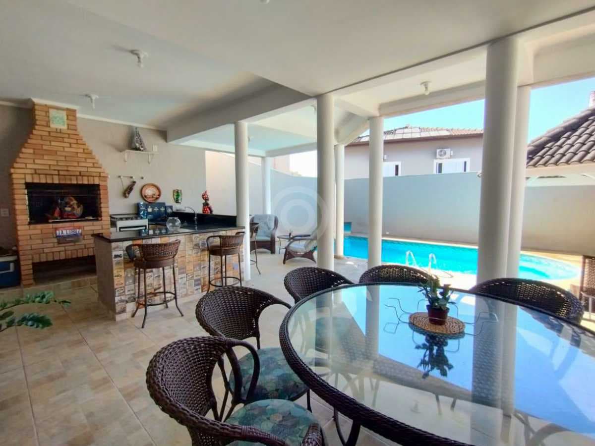 Casa em Condomínio com 1 suíte no Condomínio Itatiba Country Club
