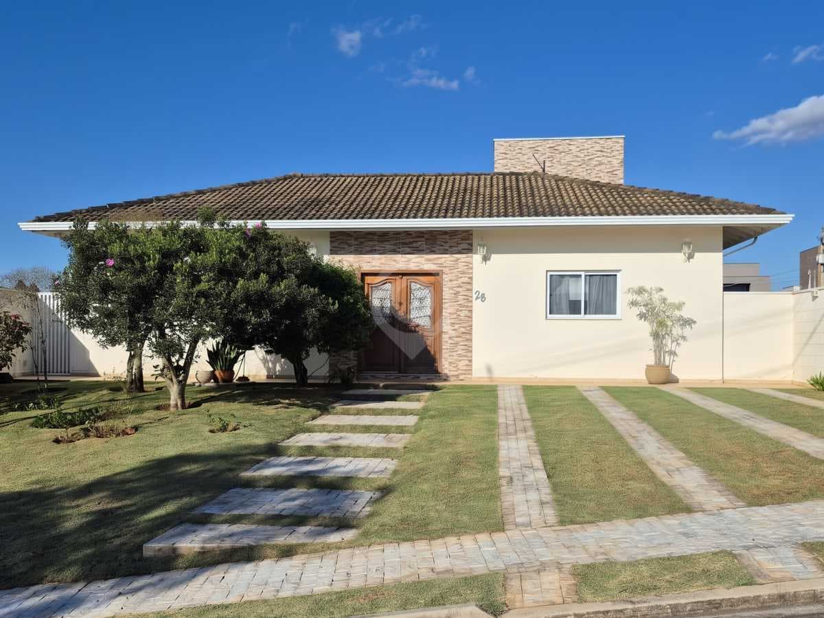 Casa em Condomínio com 1 suíte no Residencial Sete Lagos