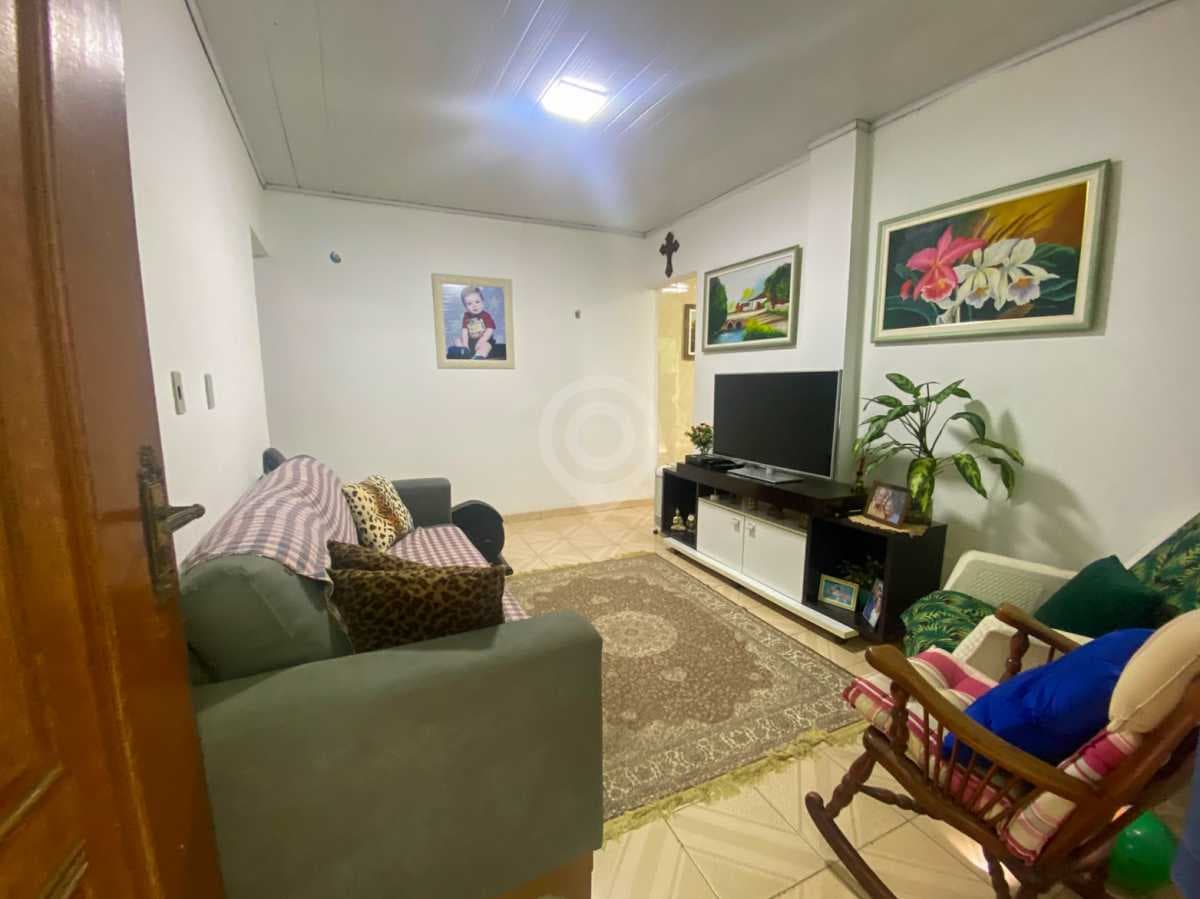 Casa de rua com 2 quartos no Jardim Nossa Senhora de Fátima
