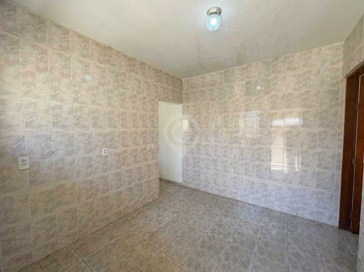 Casa de rua com 4 quartos no Jardim das Nações — foto 3