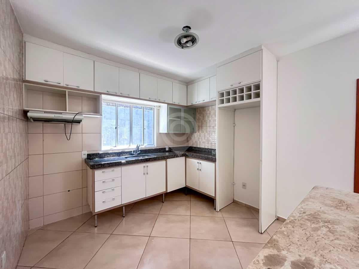 Casa de rua com 1 suíte no Jardim Santa Filomena — foto 3