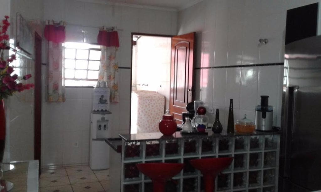Casa de rua com 2 suítes no Jardim Coronel Peroba — foto 2