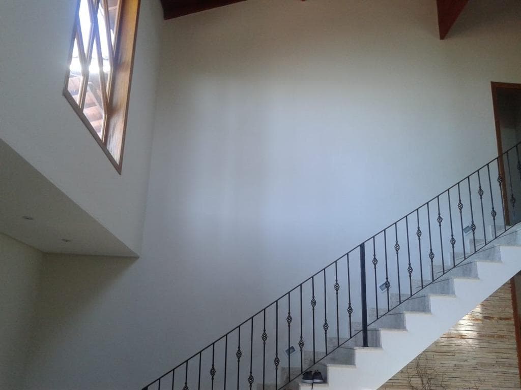 Casa de rua com 3 suítes no Jardim Leonor — foto 3
