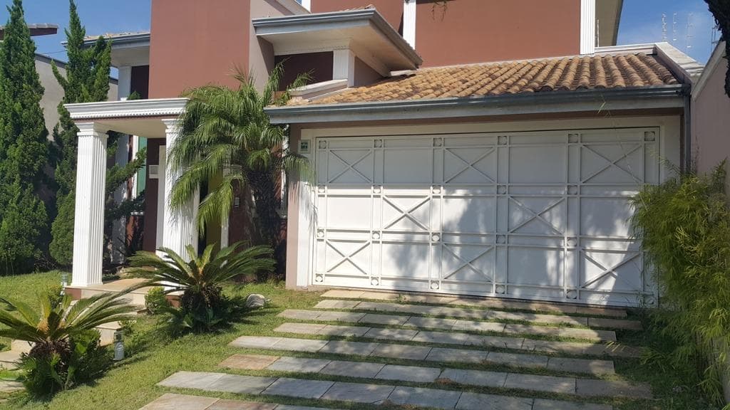 Casa de rua com 1 suíte no Giardino D´ Itália